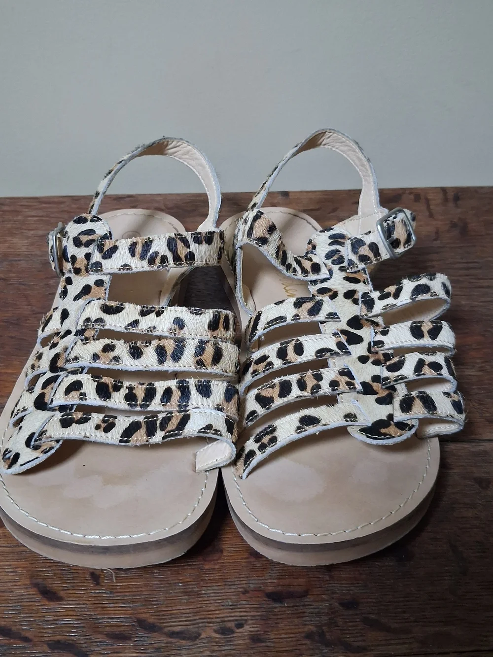 Mini Boden Girl's Leopard Print Fur Adjustable Straps Sandals; Size US 3.5